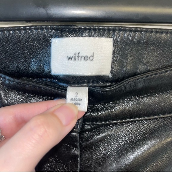 Aritzia Wilfred Black Leather Pants Size 2 - Picture 5 of 10